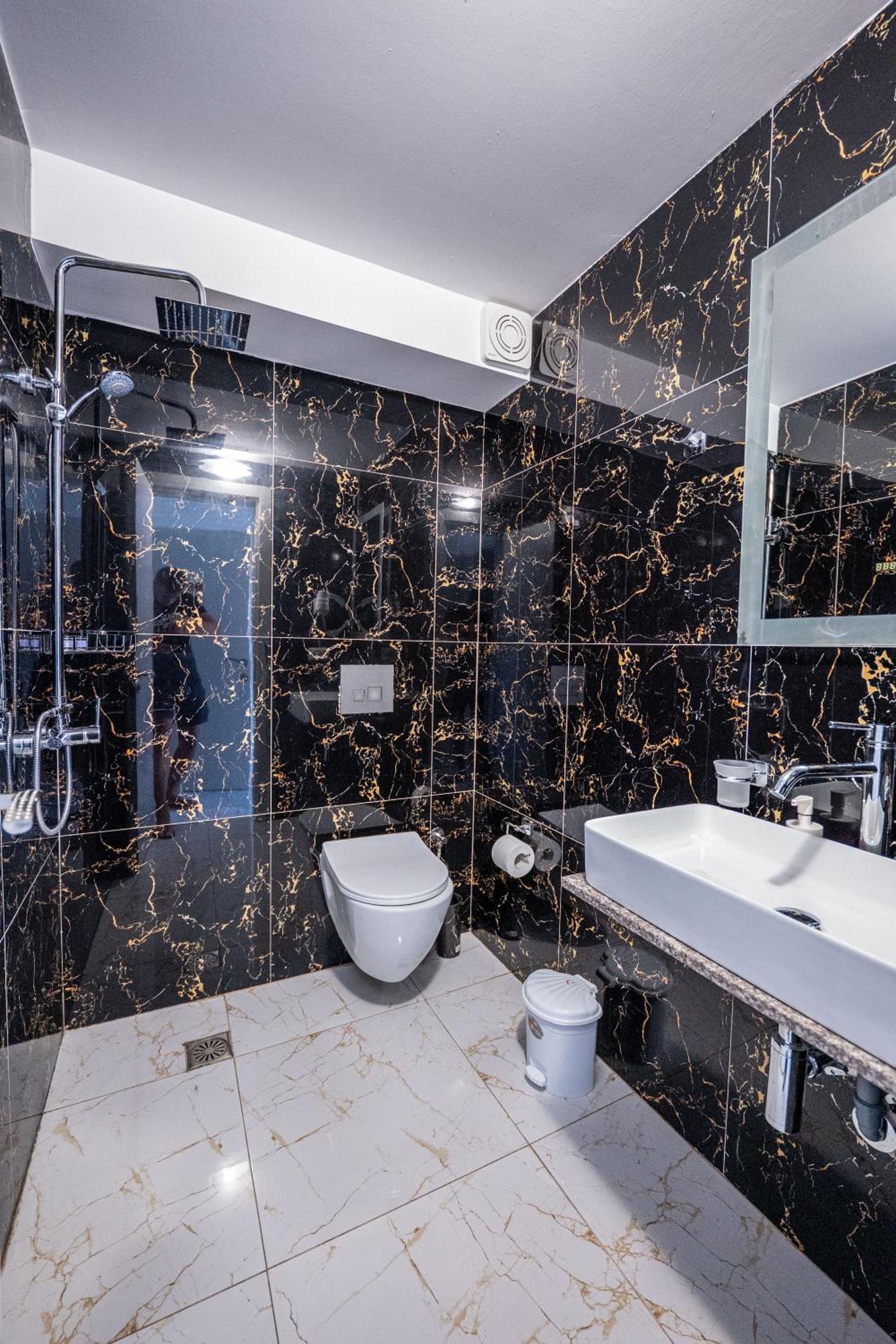 Hotel Elite 4*