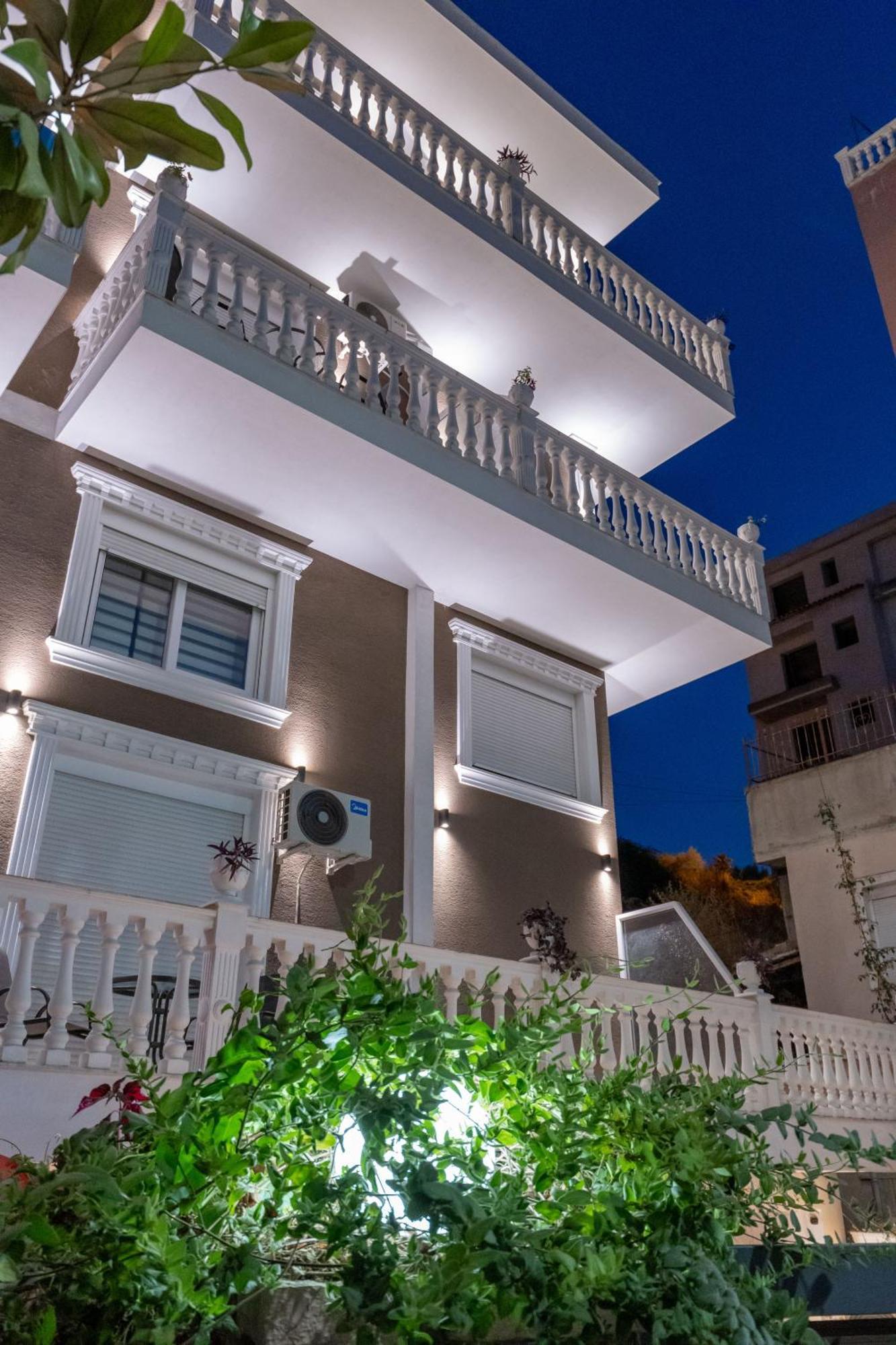 Elite 4* Sarandë