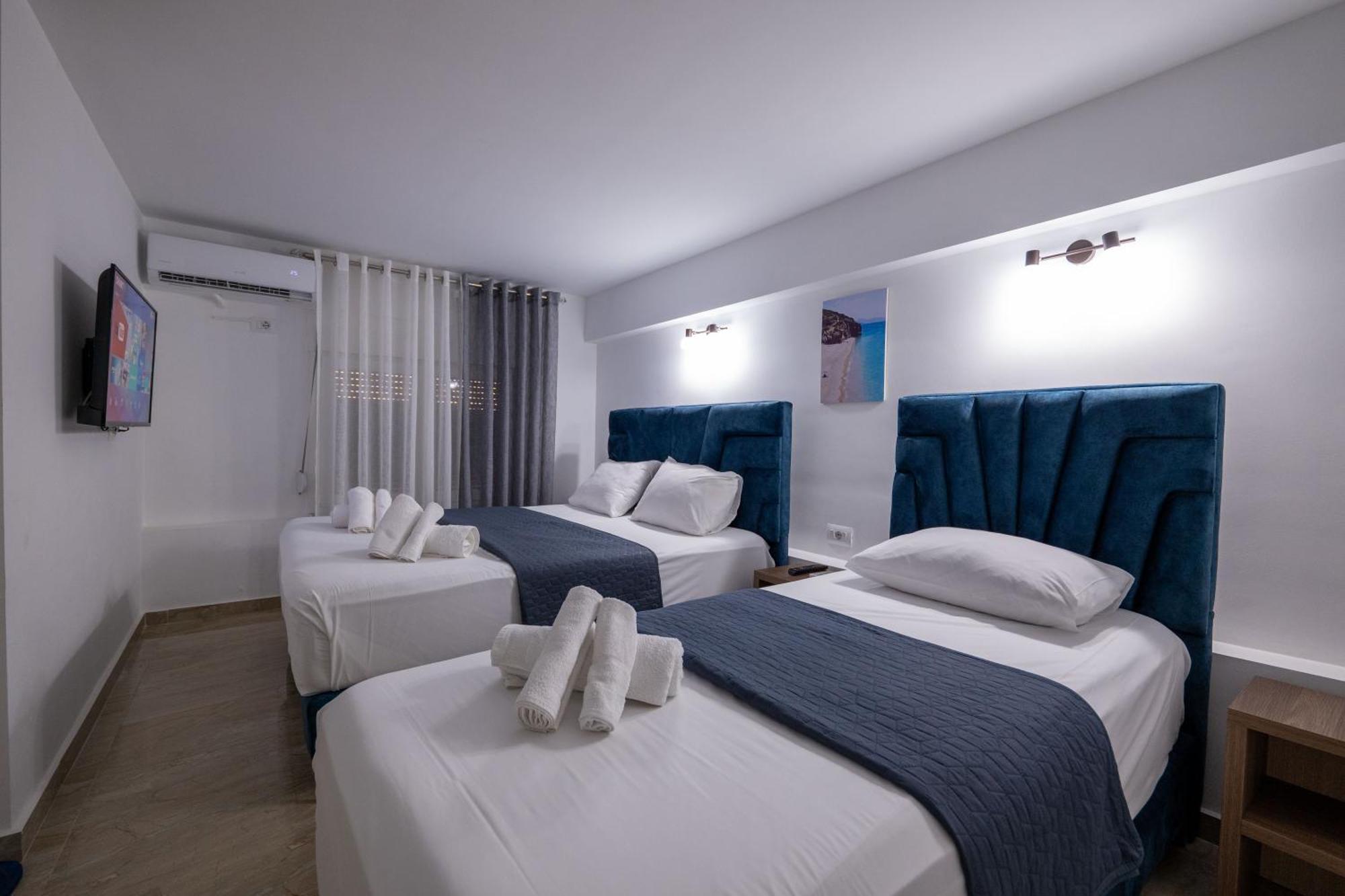 Elite Hotel 4*